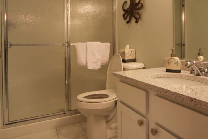 Atlantic Ocean Suites