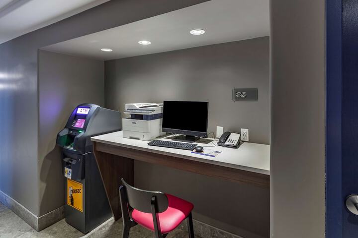 Business Center 46 of 46