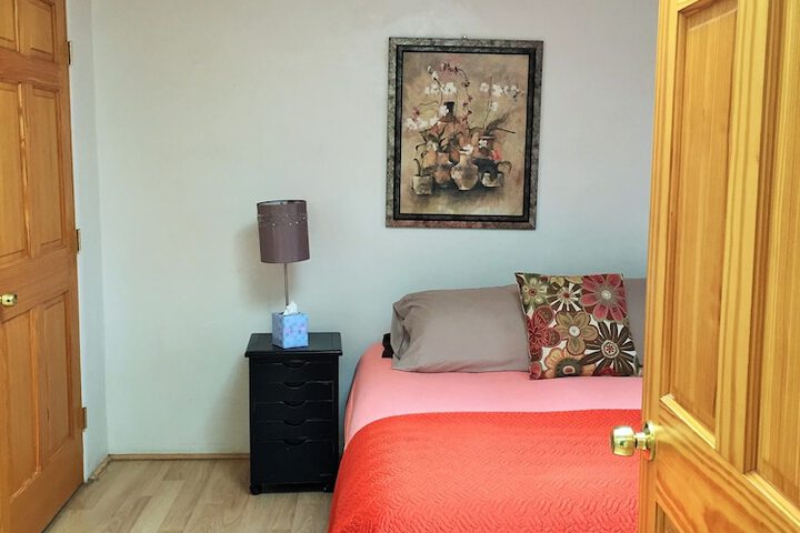 Room 30 of 80