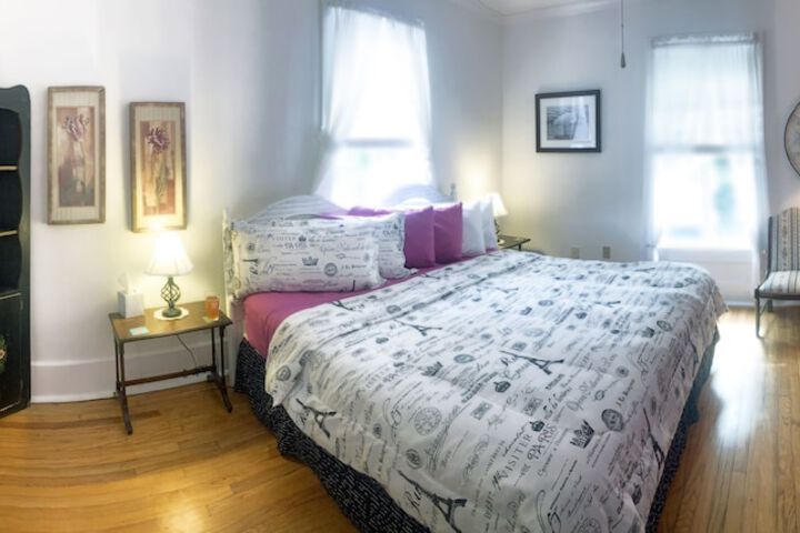 Room 14 of 23