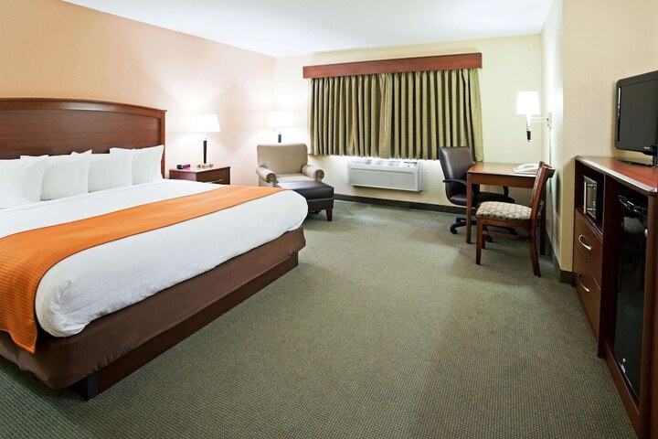Room 15 of 31