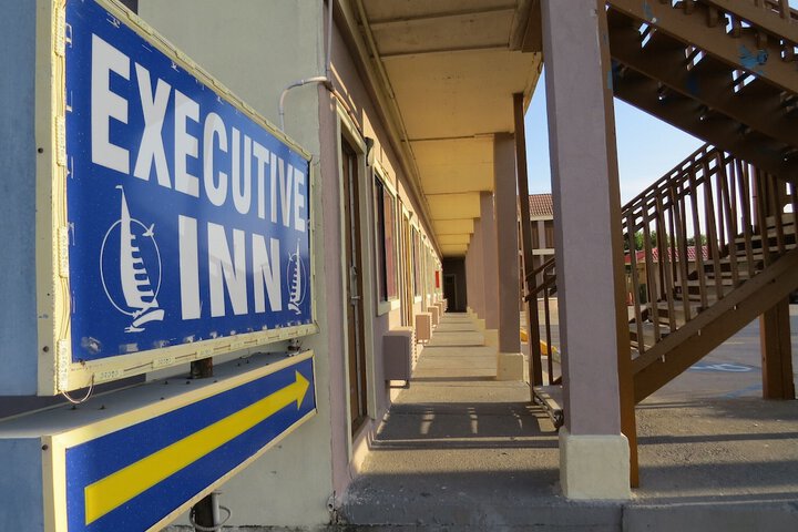 Hotel 5 of 53