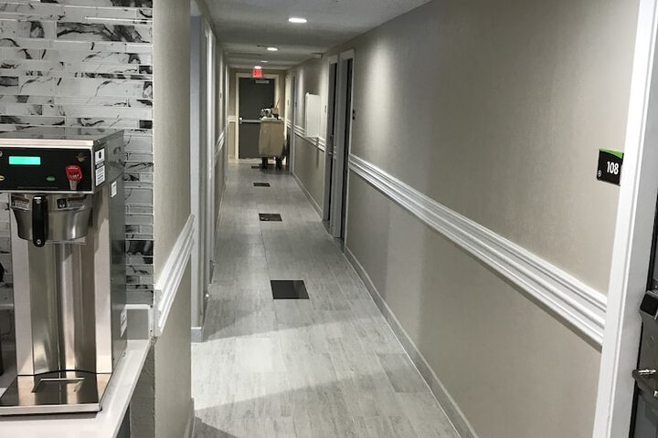Ballroom/Hall 52 of 55