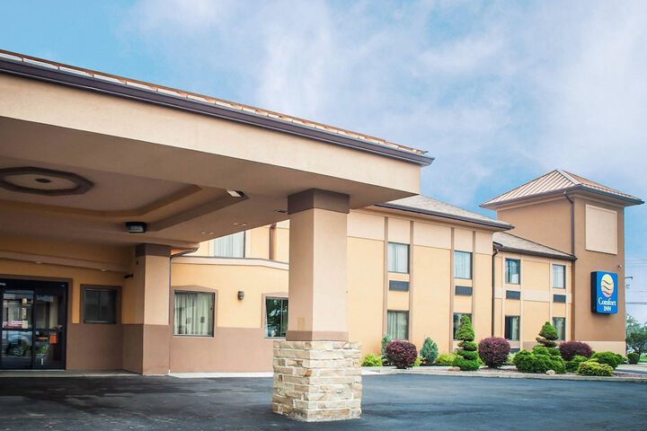 Hotel 2 of 37