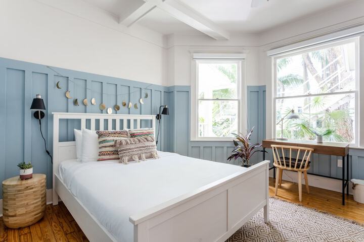 Room 43 of 55