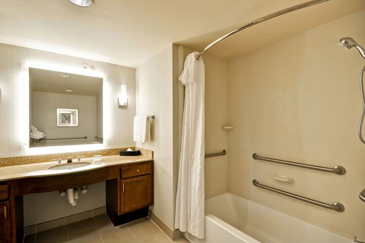 Homewood Suites by Hilton Cincinnati-Milford