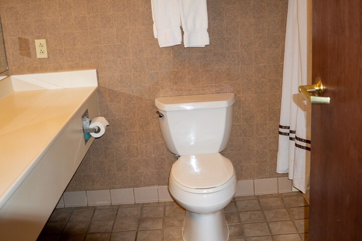 Room 12 of 17