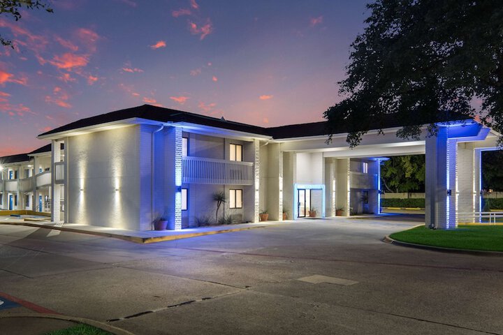 Hotel 9 of 40