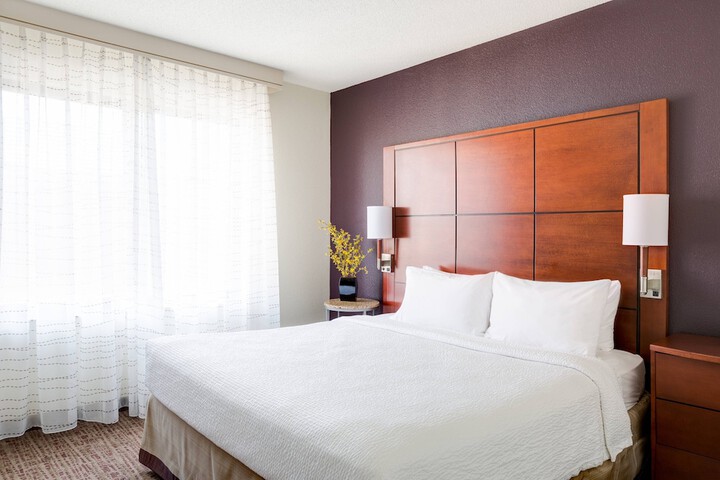 Room 16 of 29