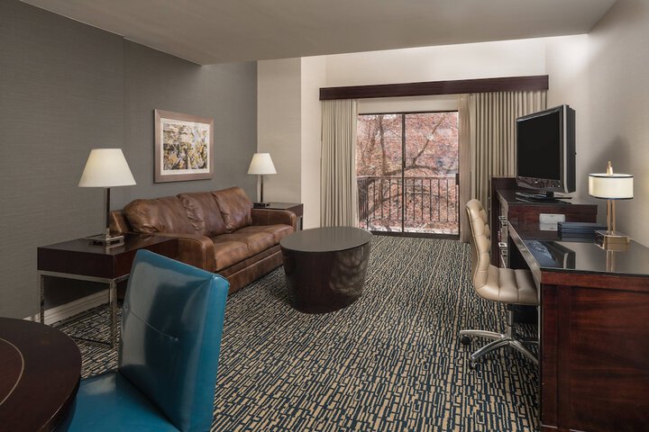 Room 10 of 45