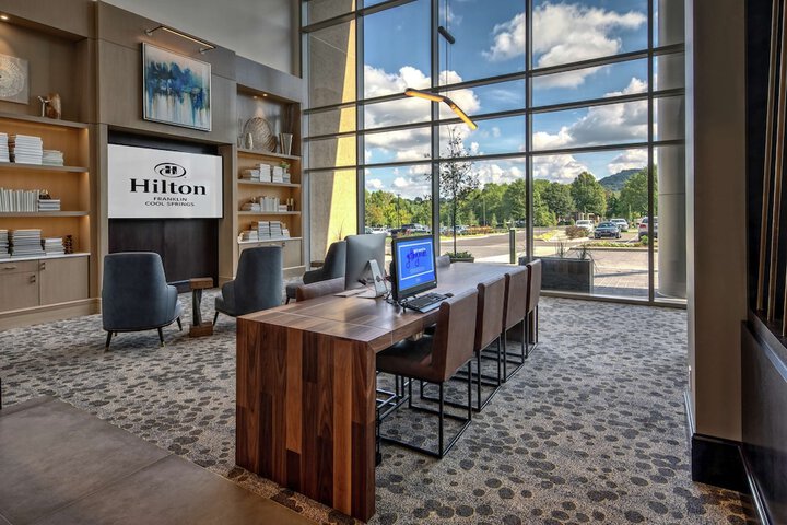 Business Center 59 of 59