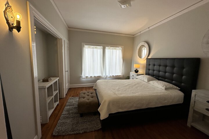 Room 81 of 100