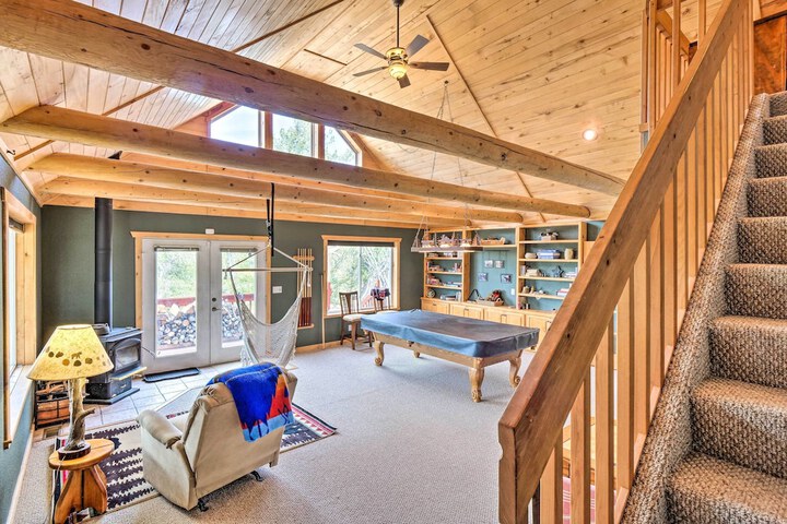 Grand Jefferson Home w / Stunning Mtn Views!