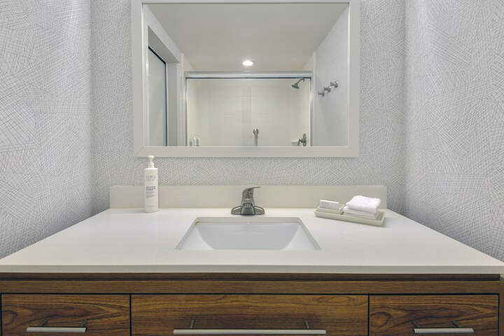 Home2 Suites by Hilton Nokomis Sarasota Casey Key