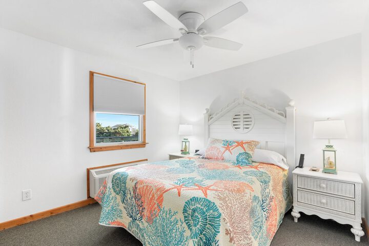 Ocracoke Harbor Inn