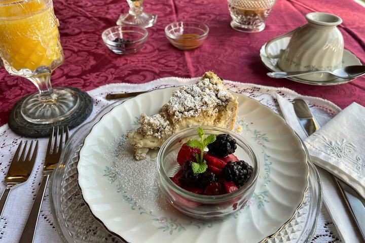 Breakfast/Coffee Service 56 of 72