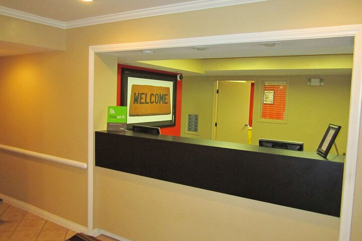 Hotel Interior 6 of 31