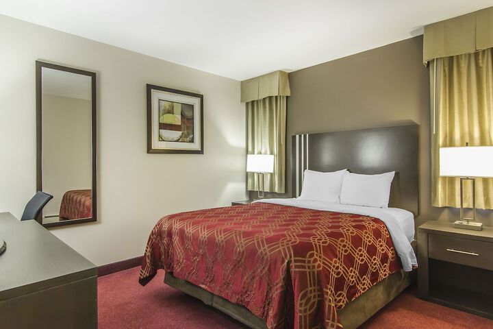 Room 34 of 62