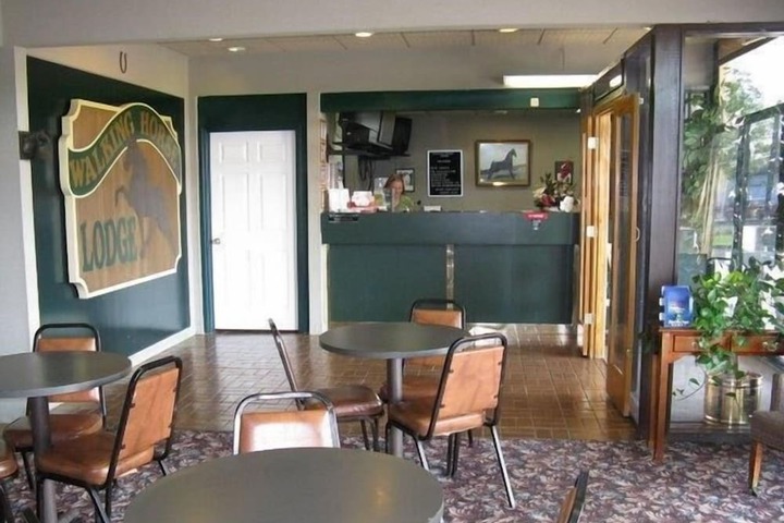 Walking Horse Lodge Lewisburg