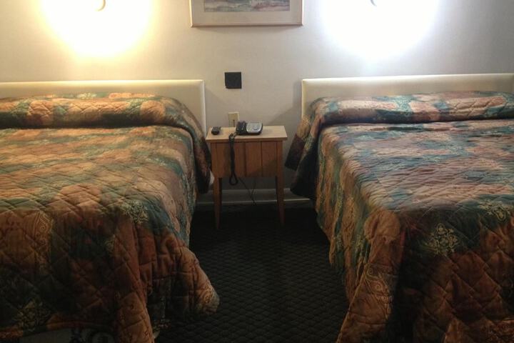 Room 21 of 39