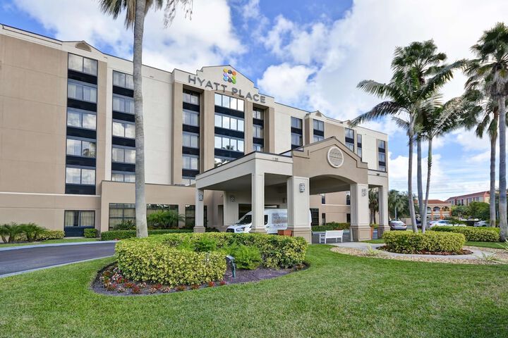 Hotel 2 of 34