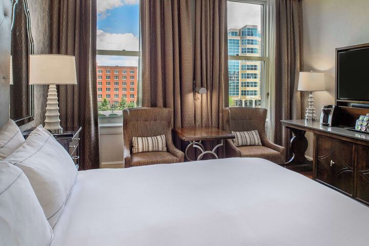 Room 50 of 160