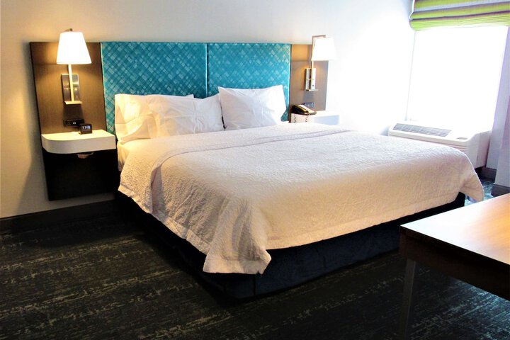 Room 60 of 169