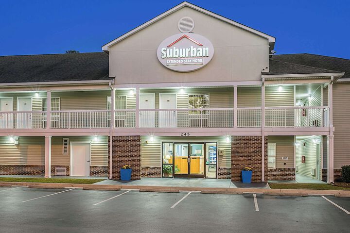 Hotel 2 of 43