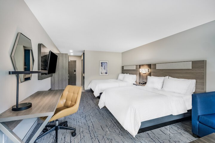 Room 27 of 55