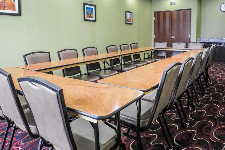 Comfort Inn & Suites Artesia