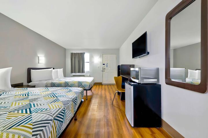 Room 16 of 29