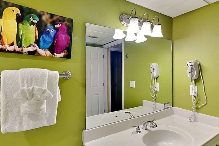 Room 121 of 394