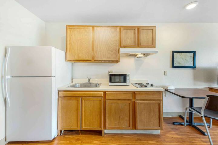 Room 8 of 20