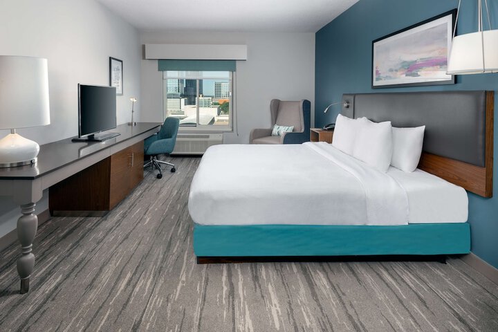 Room 21 of 44