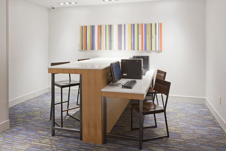 Holiday Inn Express Roseville-St. Paul by IHG
