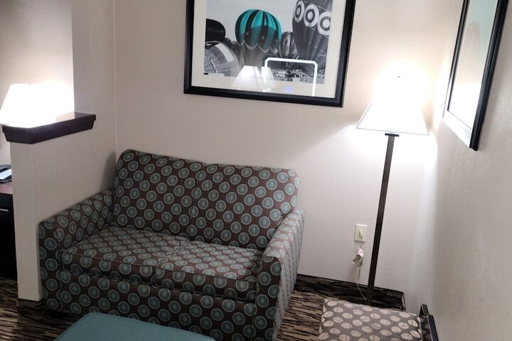 Room 49 of 73
