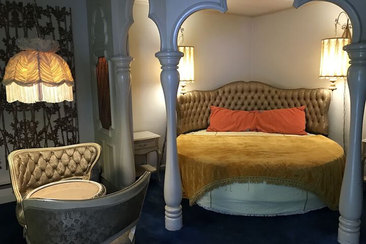Room 88 of 111