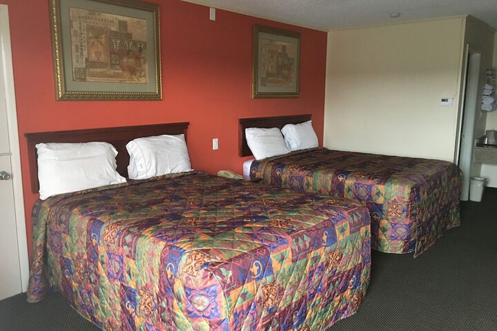 Room 26 of 29