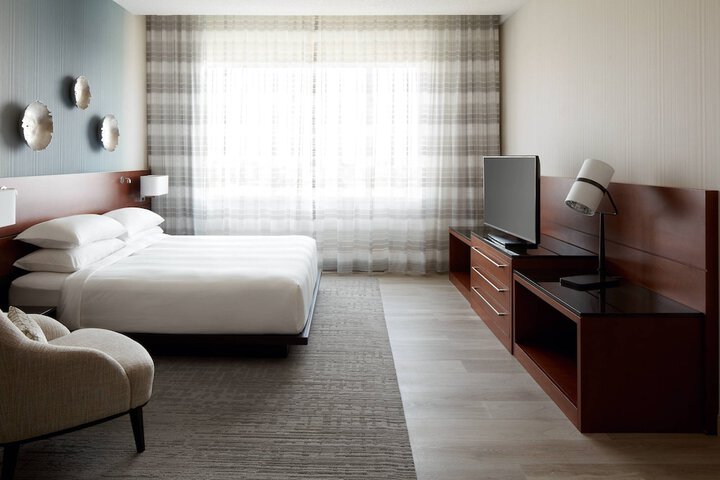 Montreal Airport Marriott In-Terminal Hotel