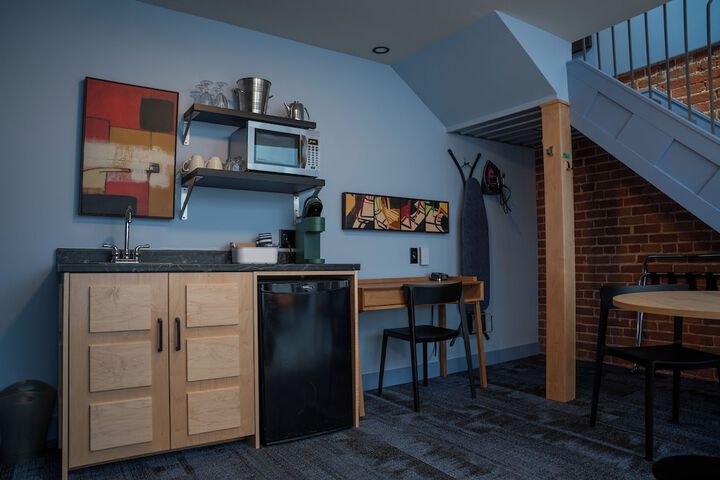 Room 30 of 50
