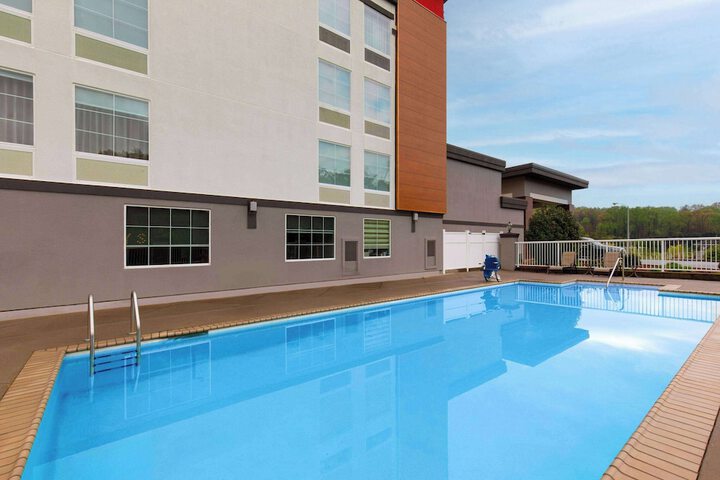 Pool 5 of 32