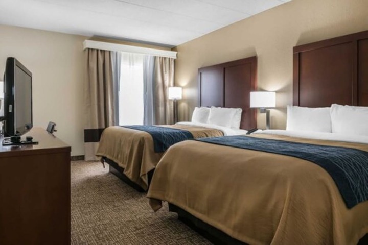 Room 15 of 39