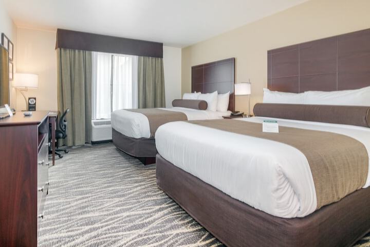 Cobblestone Hotel and Suites Janesville