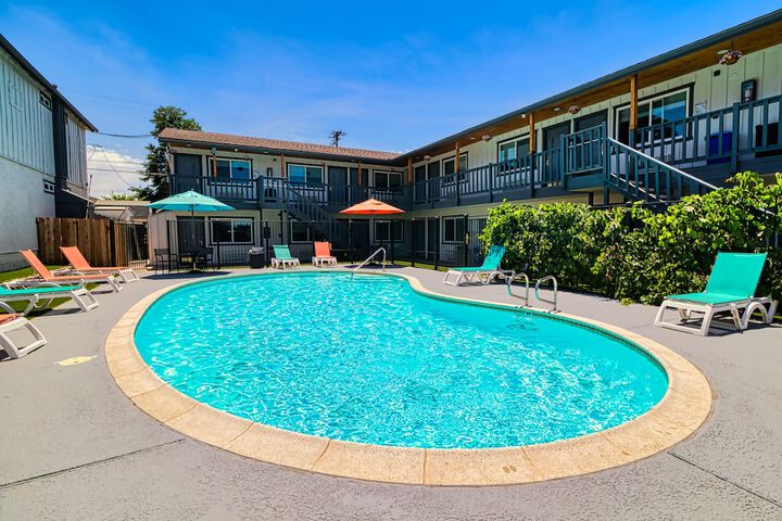 Pool 5 of 46