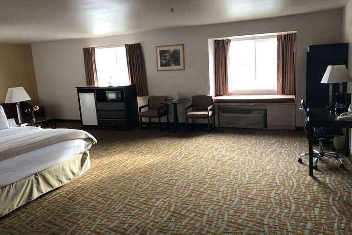 Room 16 of 30