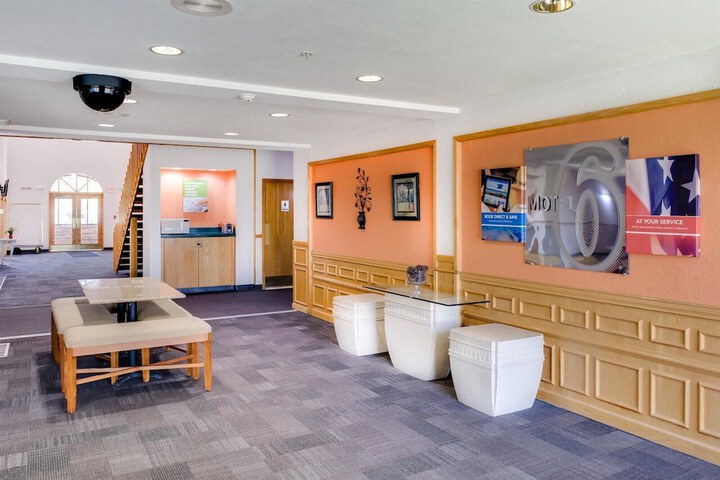 Motel 6 Richmond IN