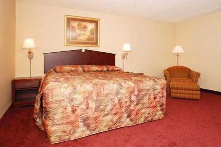 Room 22 of 37