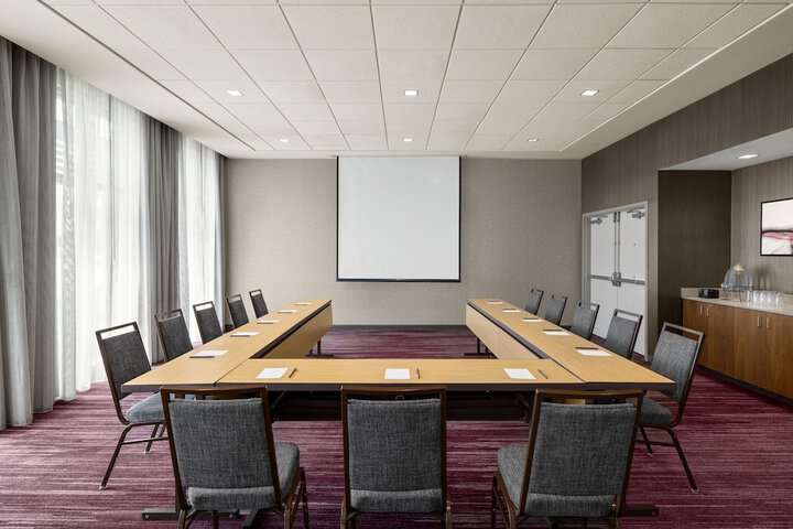 Courtyard by Marriott Omaha East / Council Bluffs IA