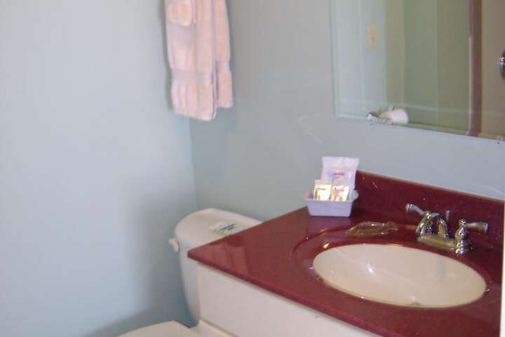 Room 7 of 25