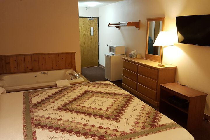 Chicaugon Lake Inn